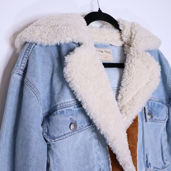 WE THE FREE Perry Hooded Denim Jacket Blue Oversized Cropped Fleece Women's XS - Picture 5 of 10
